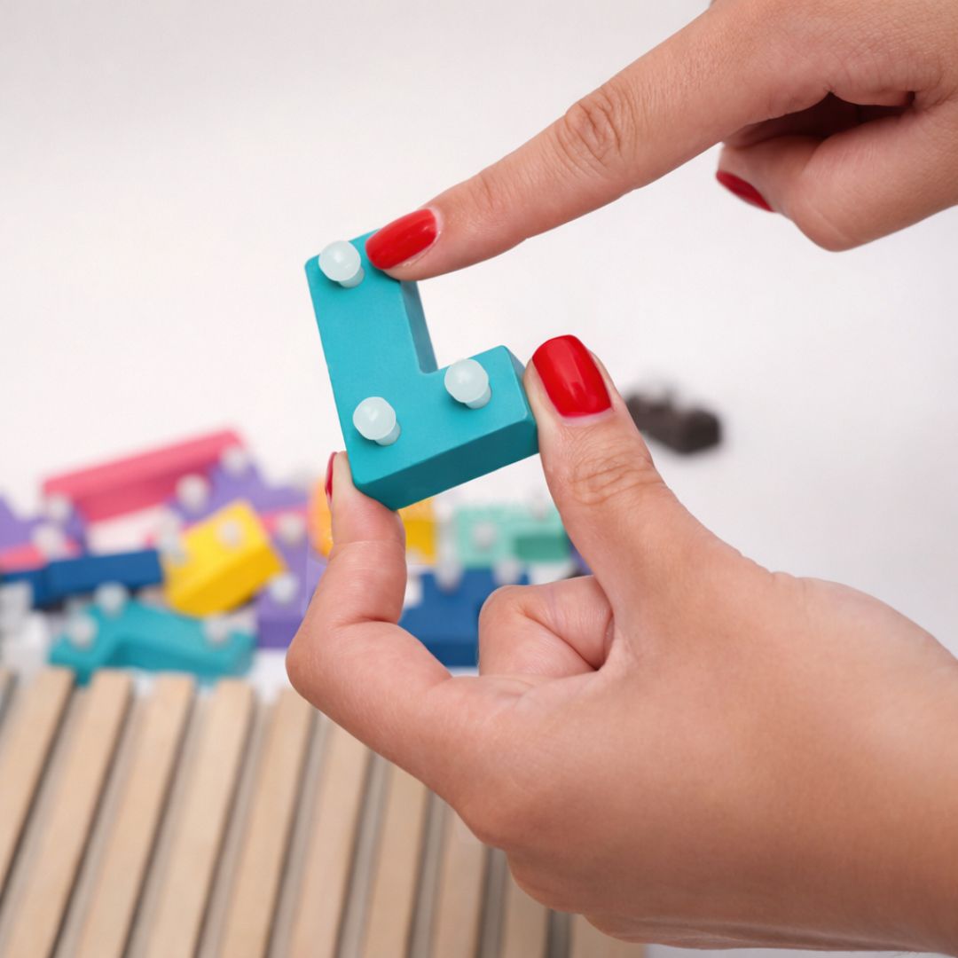 Montessori SmartBuilder – Puzzle din lemn cu 10 carduri
